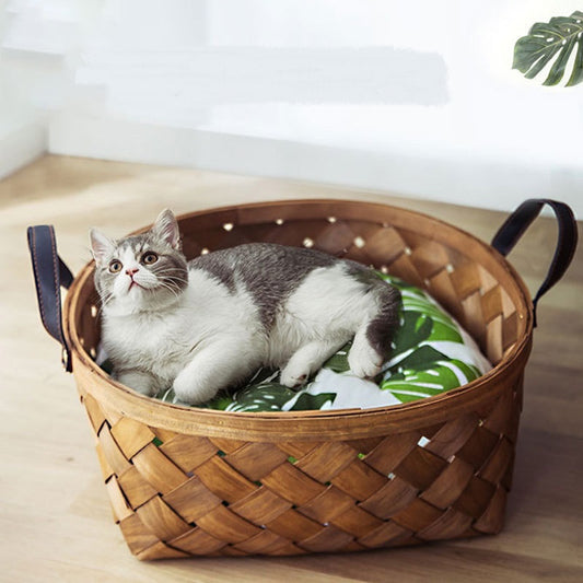 Maison en Rotin Naturel pour Chats & Chiens – Nid d’Été Élégant & Respirant